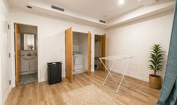 963 Kent Avenue - 3 — Photo 4