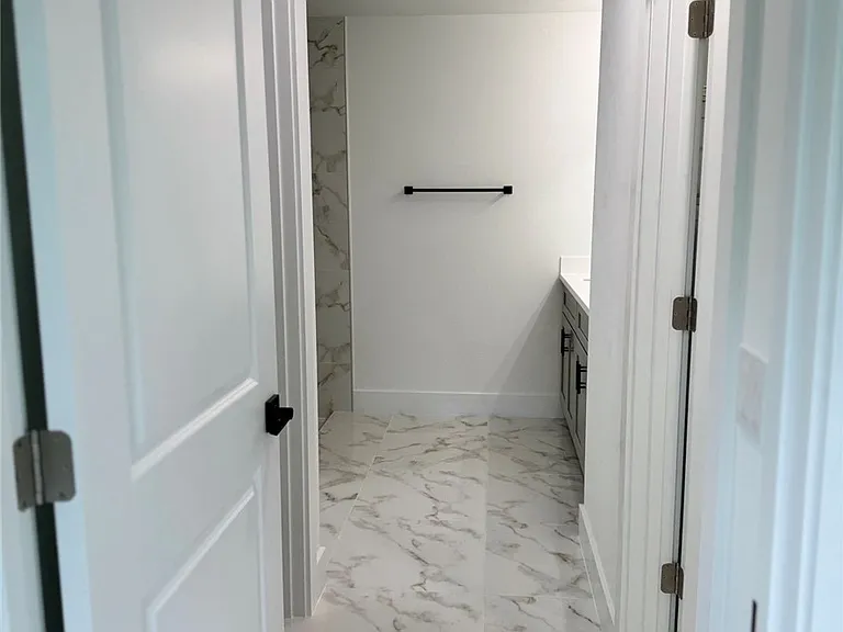709 Ledge St — Photo 17