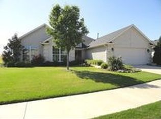 9817 Grandview Dr, Denton, TX 76207
