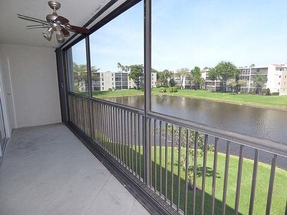 Screened In Rear Patio Balcony