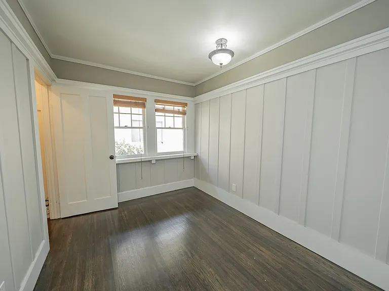 2209 Cedar Street — Photo 19