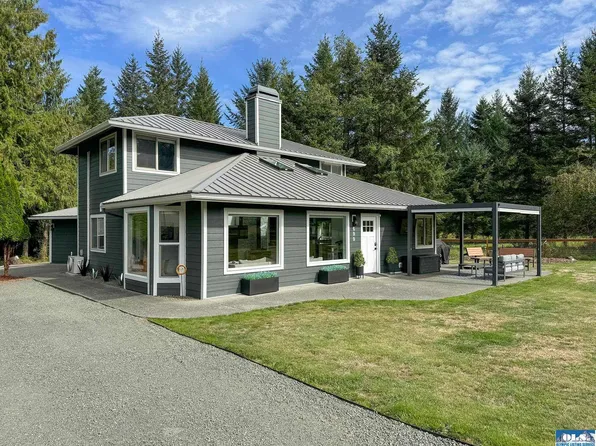 699 Draper Rd, Port Angeles, WA 98362