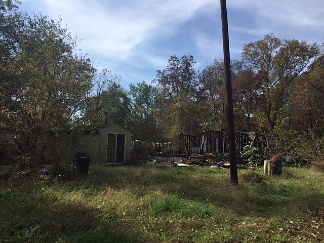 1st image of 2464 W Hawthorne Ave W