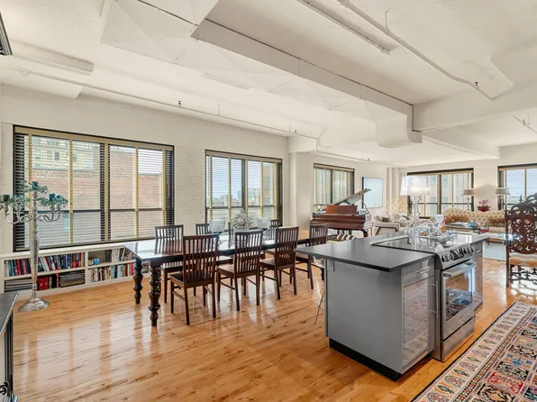 210 Lincoln St #604, Boston, MA 02111