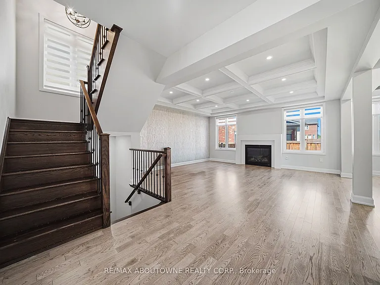 3281 Post Rd — Photo 8