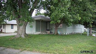 2nd image of 211 Cherokee Dr