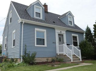 4833 S 26th St, Milwaukee, WI 53221