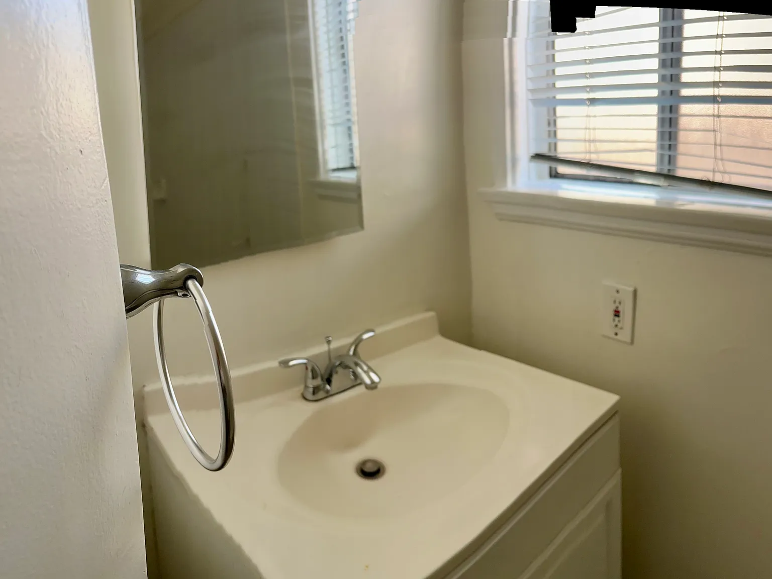 1 bed, 475 sqft, $1,750 — Photo 4