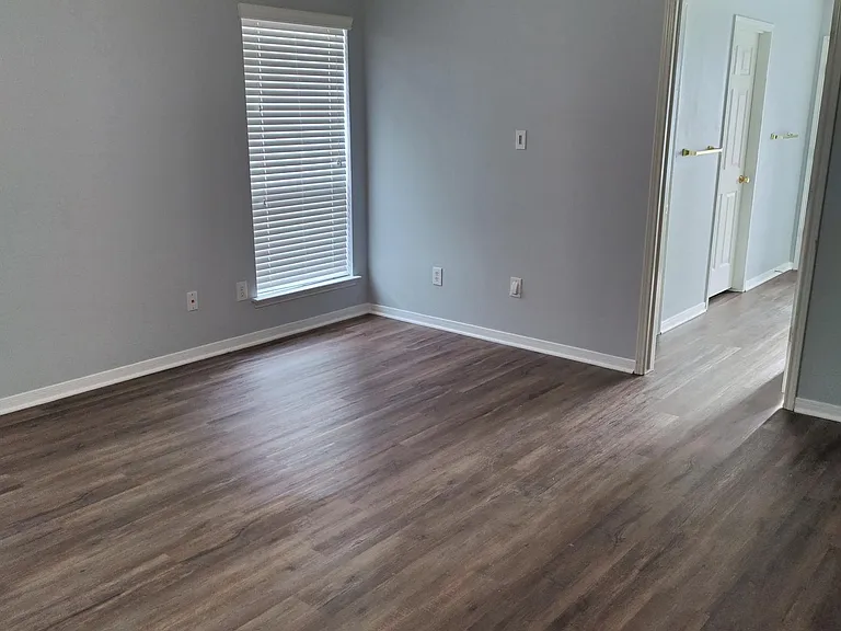 14123 Curry Creek Ln — Photo 5