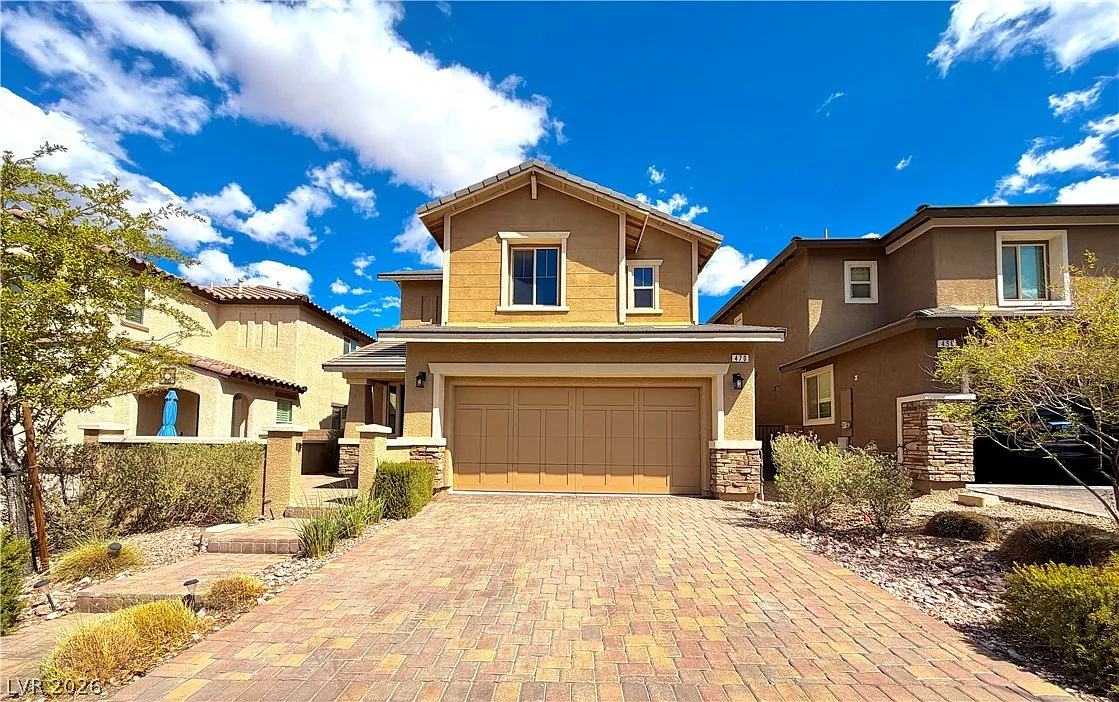 4 bed, 2.5 bath, 2030 sqft, $2,350 — Photo 3