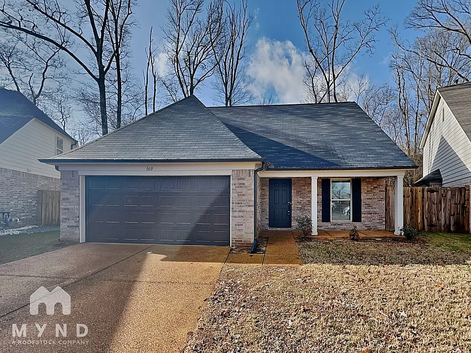 160 Nicholas Dr