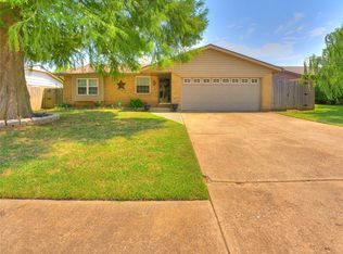 1200 SE 12th St, Moore, OK 73160