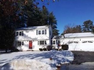 53 Page Rd, Litchfield, NH 03052