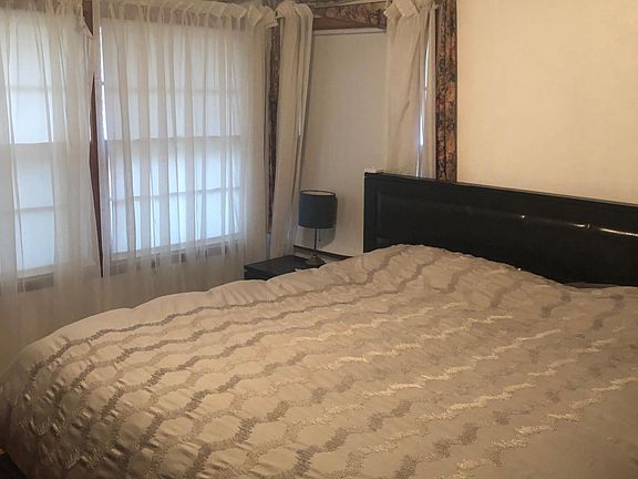 Master Bedroom Faces Oak Tree Drive