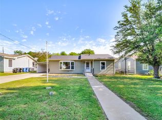 2605 W Johnson St, Denison, TX 75020