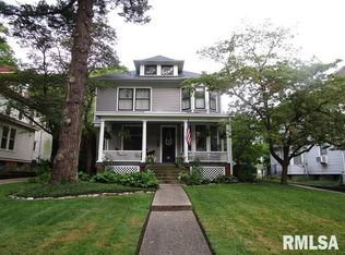 239 Finley St, Jacksonville, IL 62650