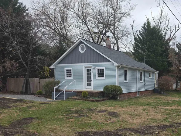 802 Hamburg Ave, Egg Harbor City, NJ 08215