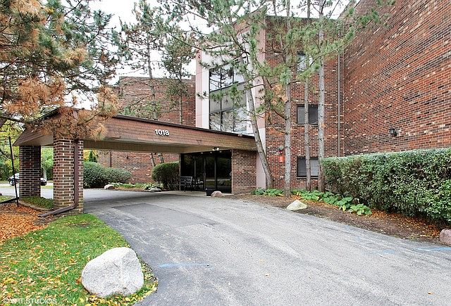 1st image of 1018 Castilian Ct APT 107