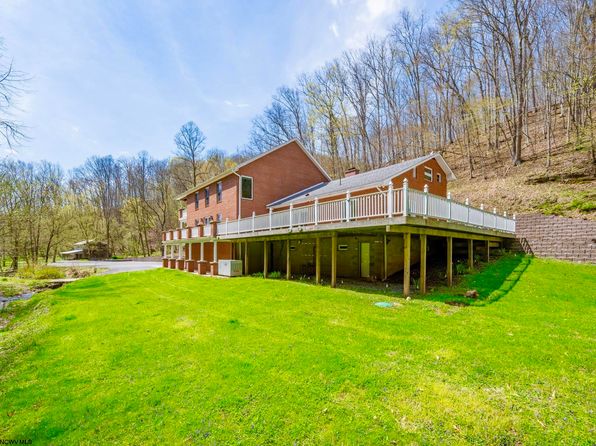 7913 State Highway 5 E, Sand Fork, WV 26430