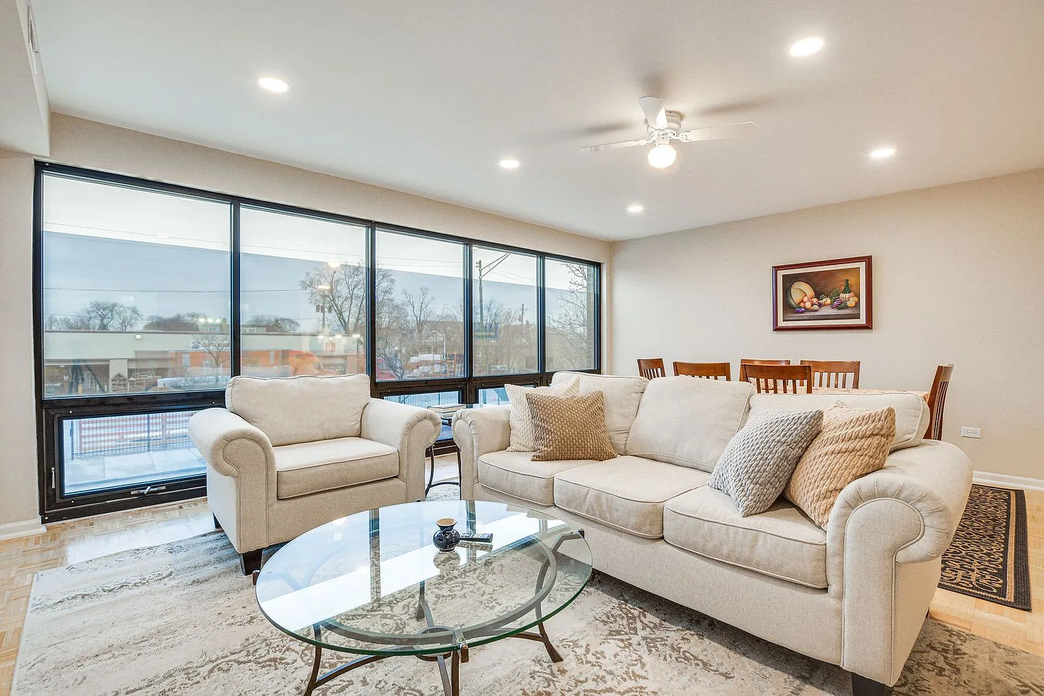 2 bed, 1.0 bath, 947 sqft, $2,870 — Photo 1