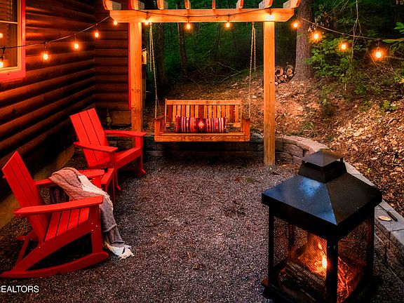 2nd image of 1044 Little Cove Rd