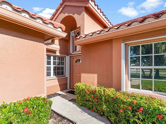 5th image of 7724 Stirling Bridge Boulevard N