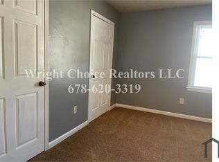 2698 Evans Mill Dr, Lithonia, GA 30058