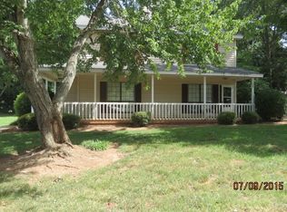 19B Pointer Ln, Greenville, SC 29607