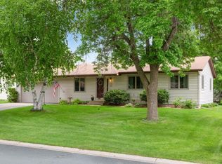 1029 Shawmut St S, Shakopee, MN 55379
