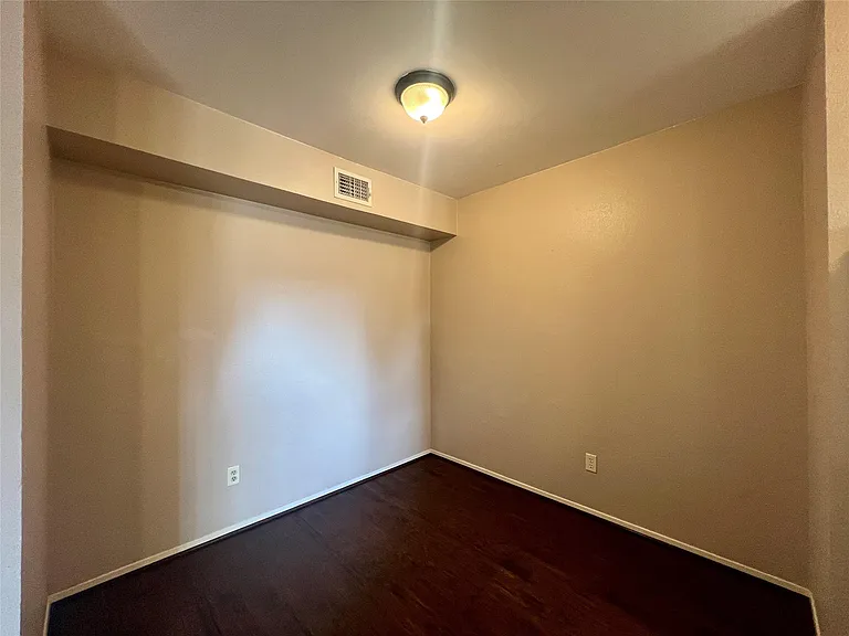 7714 Renwick Dr #K107 — Photo 5