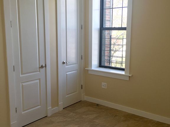 5th image of 1127 Nameoke St APT 3D