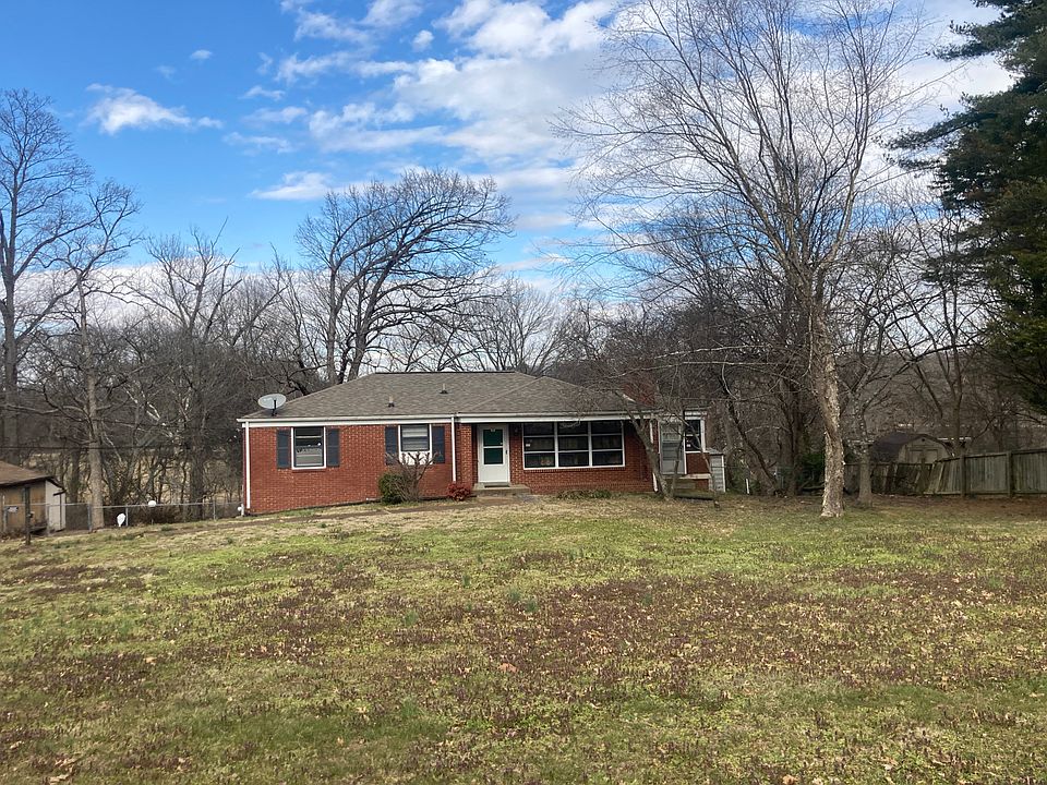 1st image of 2122 Sanborn Dr