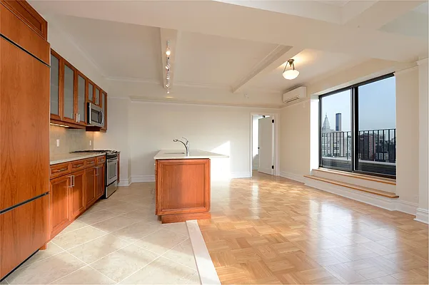 Rented by Douglas Elliman | media 13