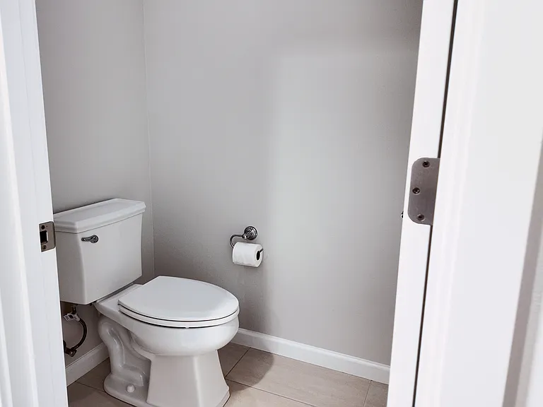 12202 76th Way NE #5 — Photo 12