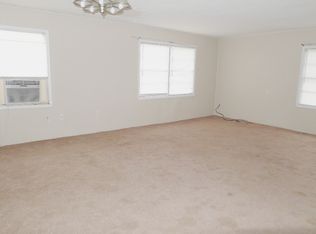 2247 An County Road 157, Palestine, TX 75801