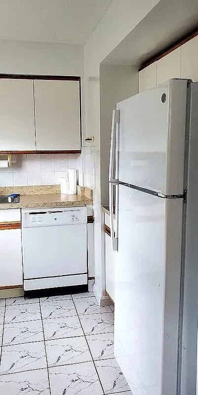 2 bed, 1.0 bath, 850 sqft, $1,689 — Photo 1