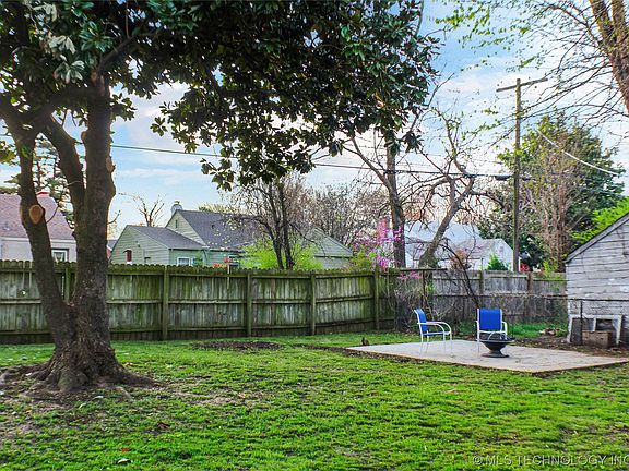 2nd image of 1907 S Jamestown Ave