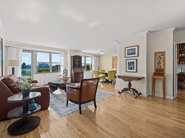 2500 Johnson Ave #2NP, Bronx, NY 10463