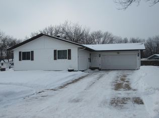 621 Rensvold Blvd, Moorhead, MN 56560
