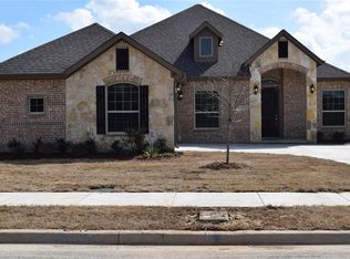 6010 Allison Dr, Midlothian, TX 76065