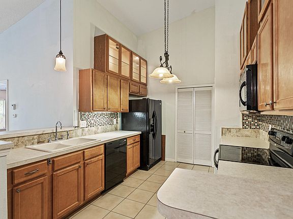 5th image of 3641 Kirkpatrick Cir Unit 12