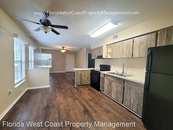 3rd image of 2707 46th Avenue Dr W