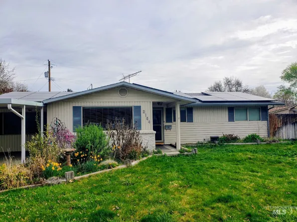 2104 N Westgate Dr, Boise, ID 83704