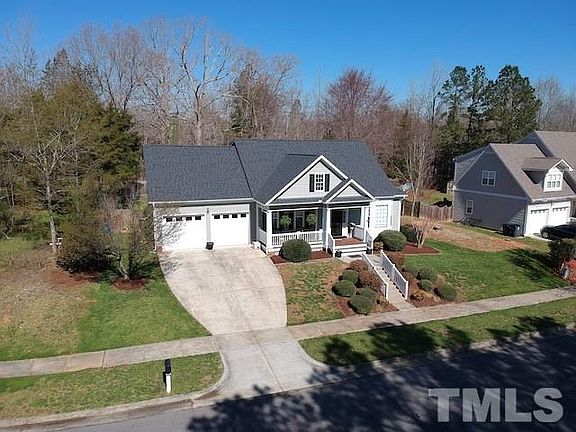2nd image of 401 Oxford Park Blvd