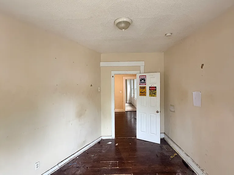 103 Sheffield Ave #1-0 — Photo 8