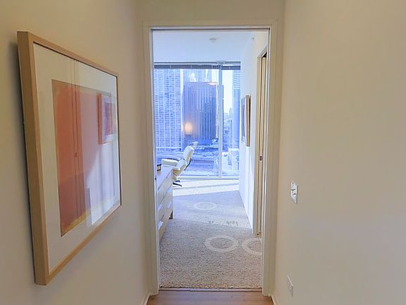 5th image of 180 E Illinois St #1405