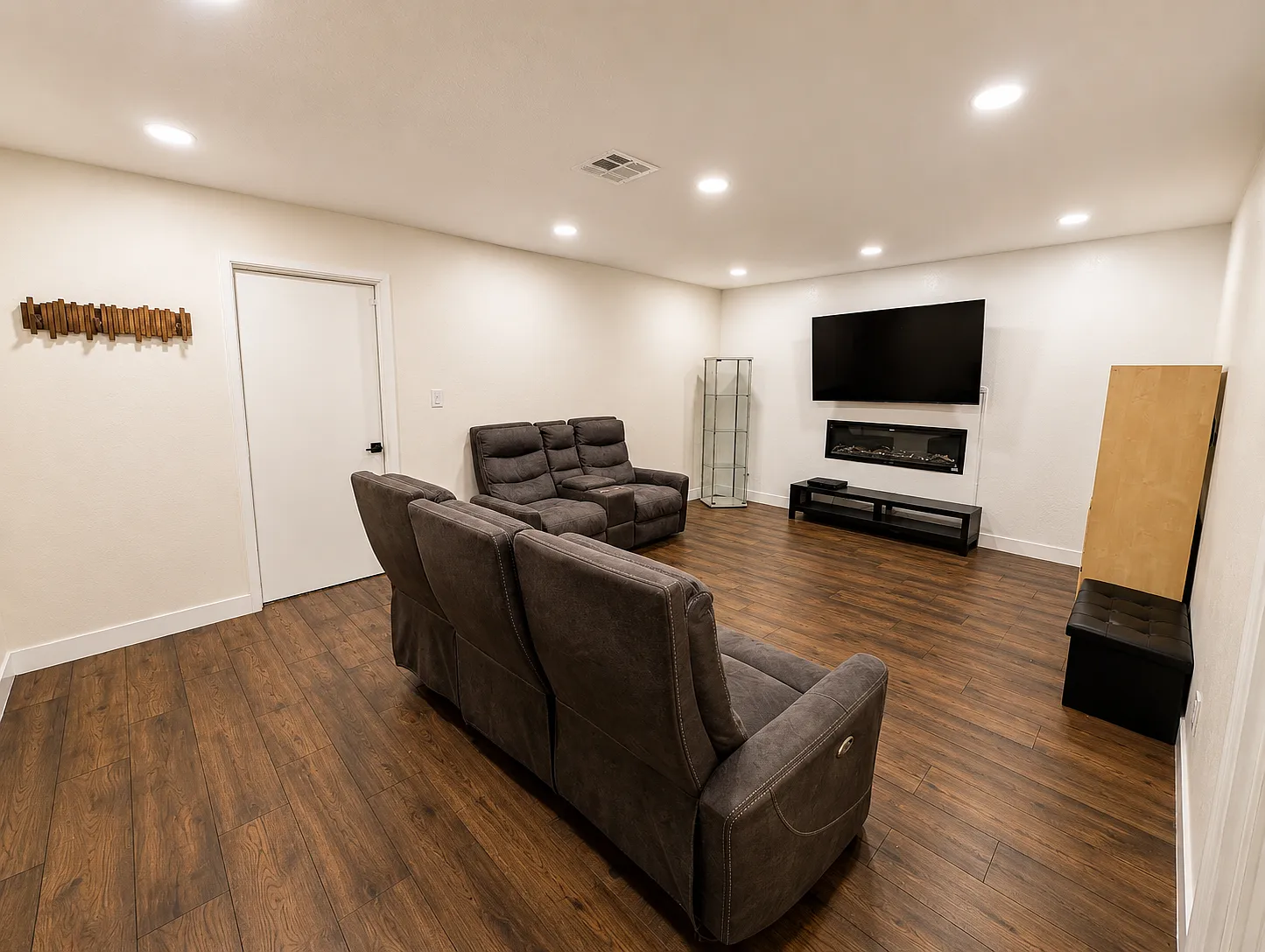 3 bed, 1463 sqft, $4,500 — Photo 3