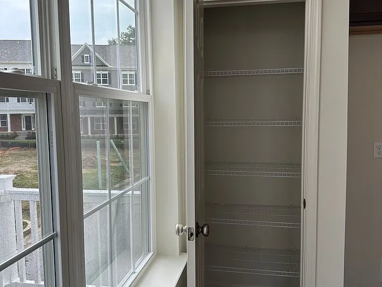 401 Lenape Way — Photo 3