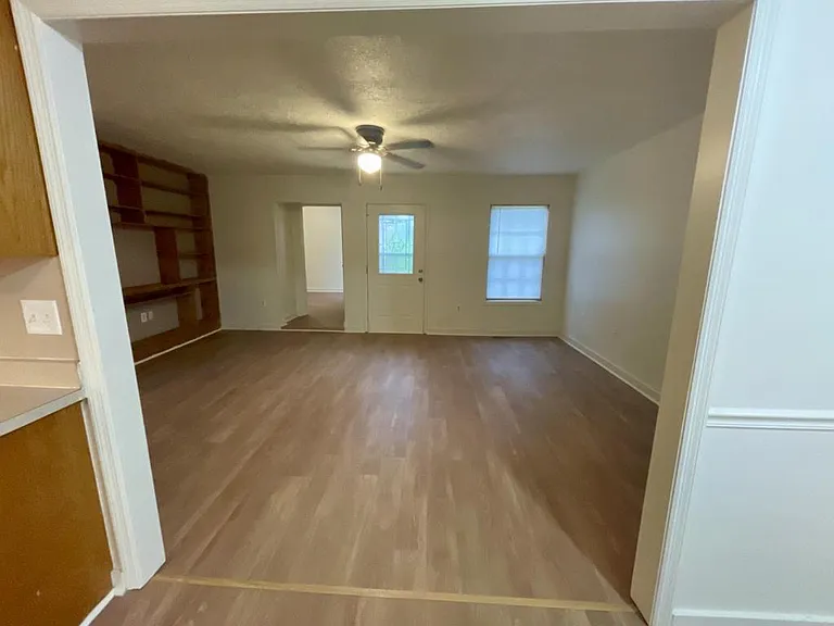 275 Wineson Dr — Photo 6