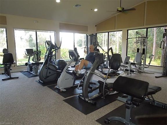 2nd image of 285 Naples Cove Dr APT 1505